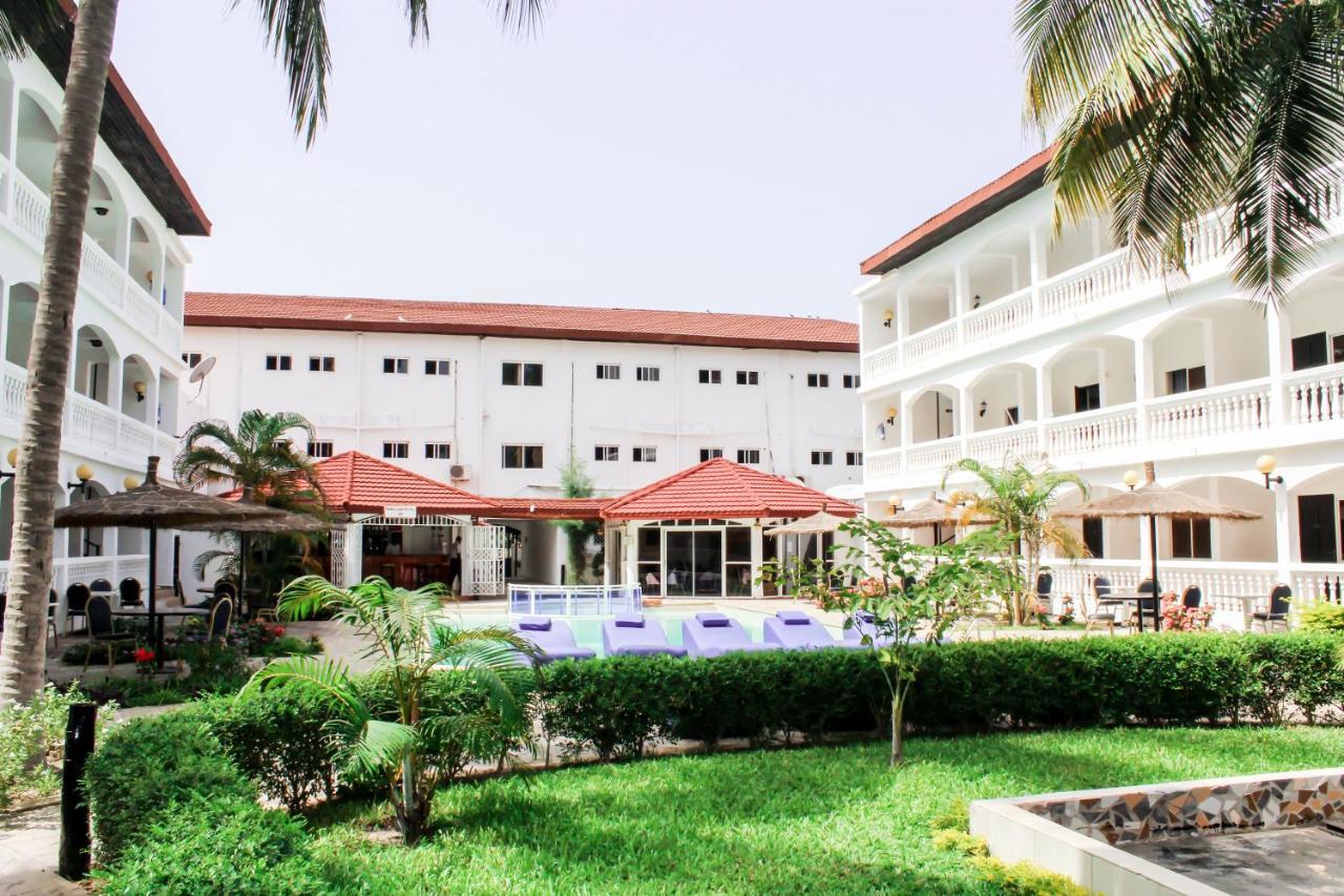 Sunu Hotel Banjul Eksteriør bilde